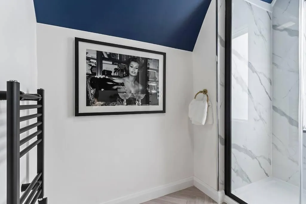 Skyward Penthouse #10 With Seaview At Bowles Aparthotel By Yoko Property Redcar Apartament